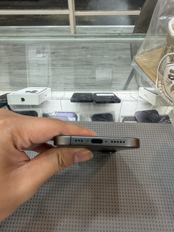 S__25296971 IPhone17 256G 黑