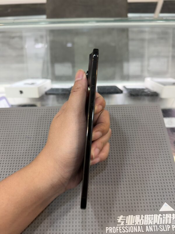 S__25296990 IPhone 17Air 256G黑
